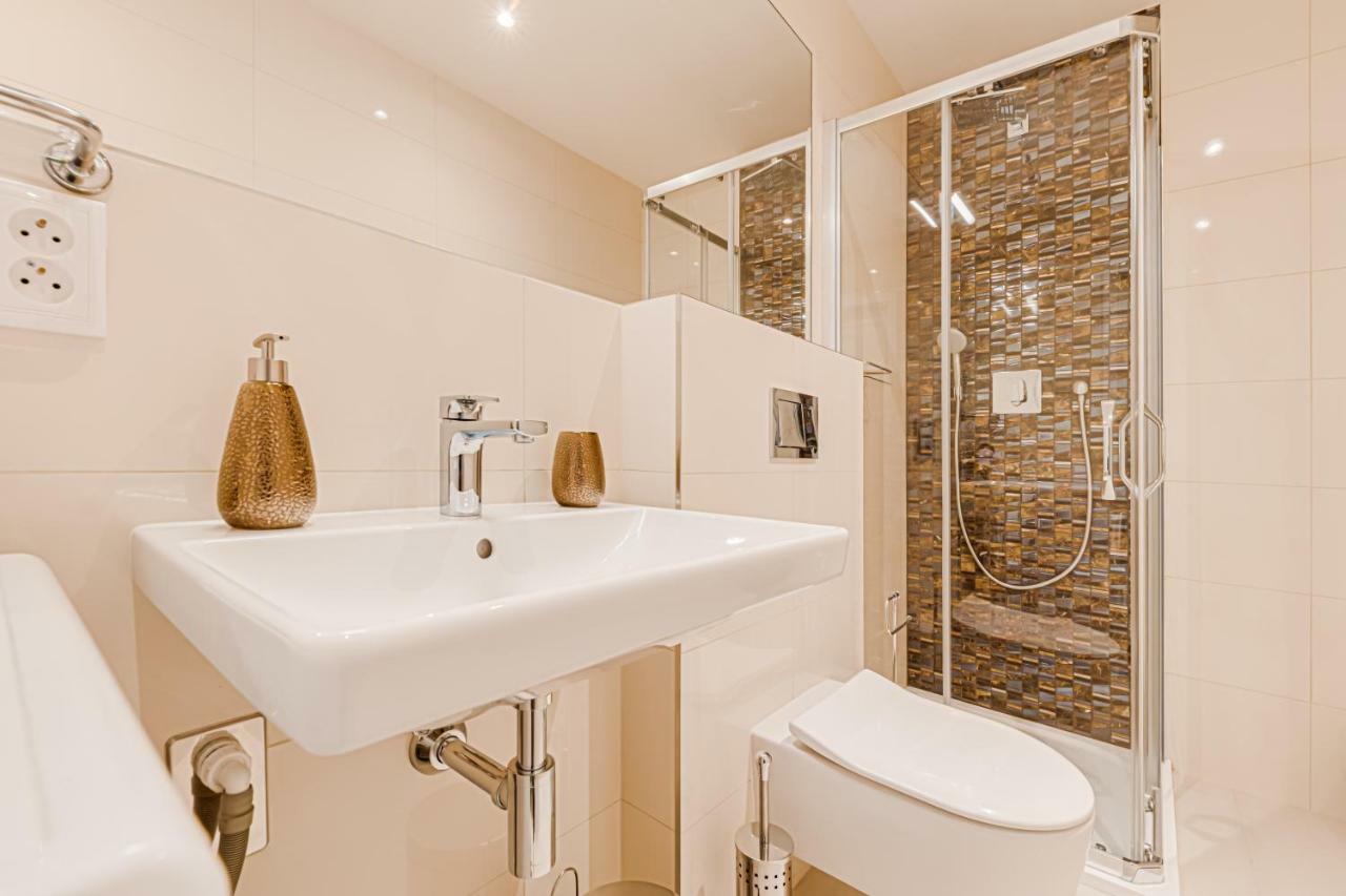My Prague Apartments Stepanska Εξωτερικό φωτογραφία