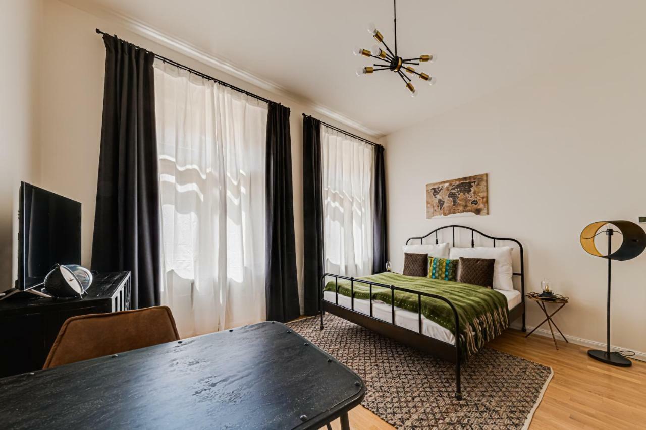 My Prague Apartments Stepanska Εξωτερικό φωτογραφία