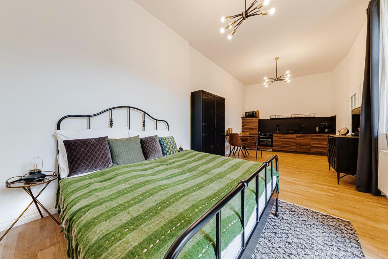 My Prague Apartments Stepanska Εξωτερικό φωτογραφία